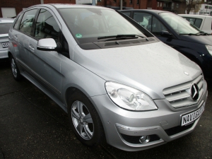 Mercedes-Benz B 200 Navi, Klima, erst 87200 Km!