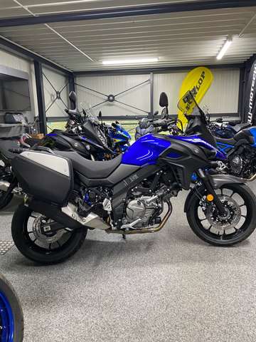 Suzuki V-Strom 650 Touring Koffersatz, Windschutzscheibe & weiteres