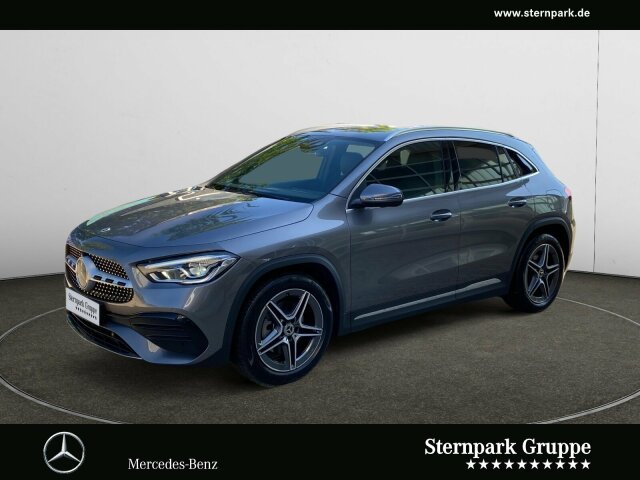 Mercedes-Benz GLA 220