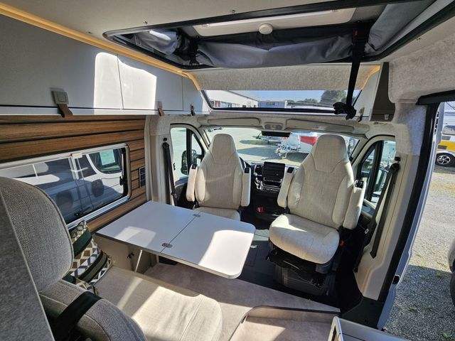 Hymer-Eriba Camper Van Grand Canyon Autom. S-Dach Lanzarote