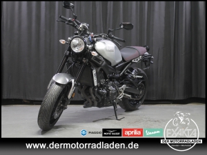 Yamaha XSR 900 ABS / VERSAND BUNDESWEIT AB 99,-