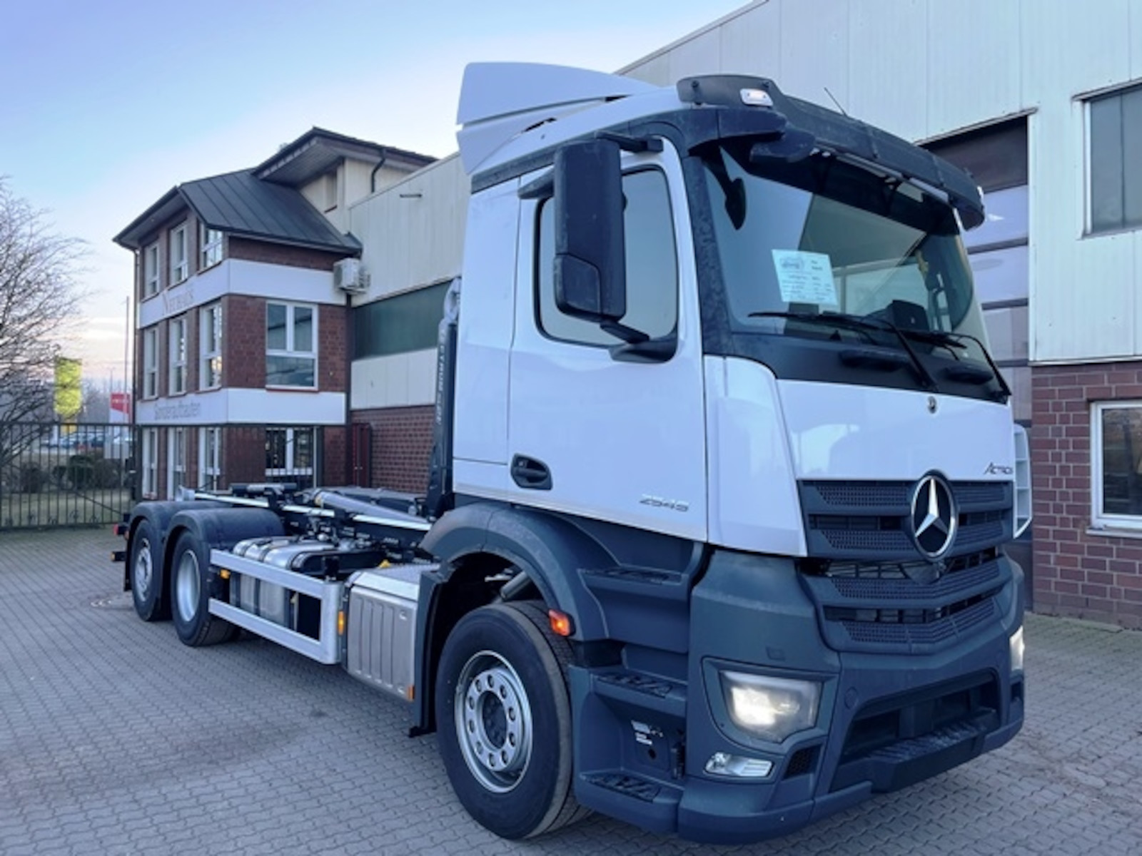 Mercedes-Benz 2545 6x2 Actros Meiller RS 21.70 Neufahrzueg