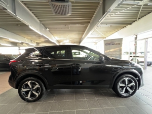 Nissan Qashqai 1.3 Connecta LED+KEYLESS+360+ACC+VC