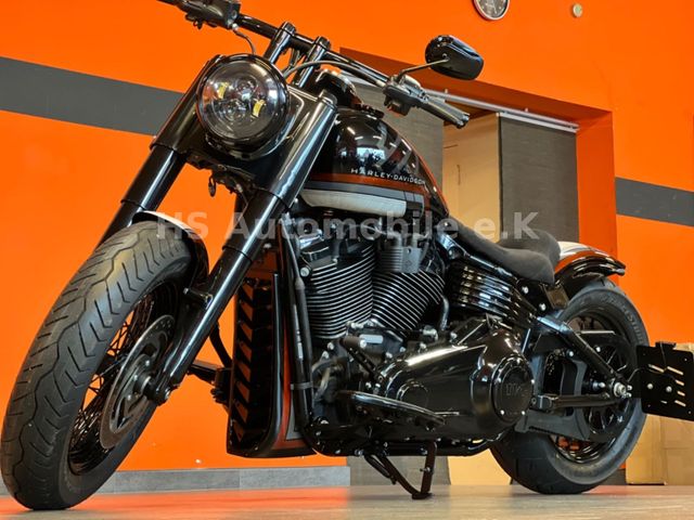 Harley Davidson FLHCS Heritage 114 ABS 200er Tempomat