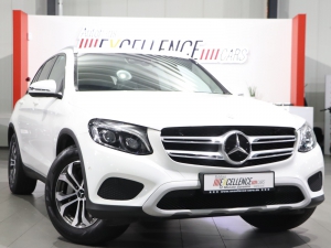 Mercedes-Benz GLC 220 d 4Matic / LED, DISTRONIC+, NAVI+KAMERA