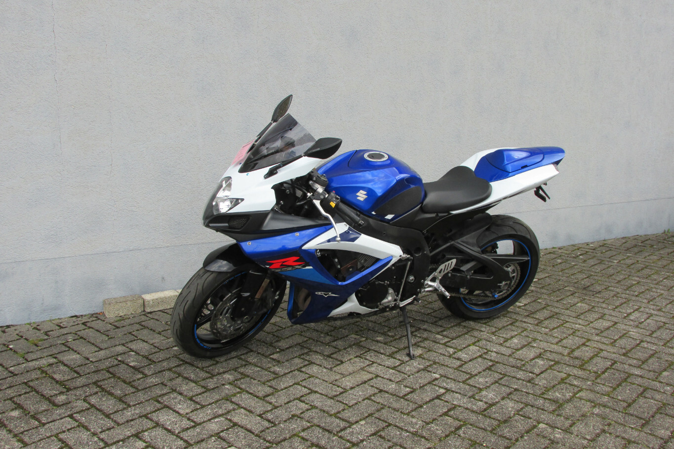 Suzuki GSX-R 750 K7