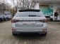 Skoda Superb Combi iV Sportline ACC DCC PANO STHZ 18Z