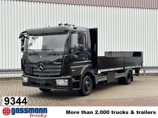 Mercedes-Benz Atego 918 L 4x2 mit LBW Dhollandia, faltbar