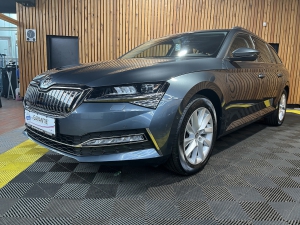 Skoda Superb Combi TSI iV DSG *Navi*Matrix*Virtual*Kam