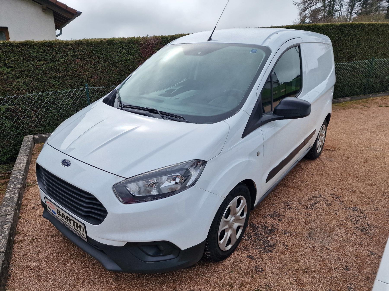 Ford Transit Courier