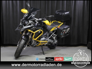 BMW R 1200 GS // Koffer + Topcase // AKRAPOVIC //