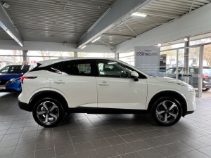 Nissan Qashqai 1.3 Connecta LED+KEYLESS+360+ACC+VC