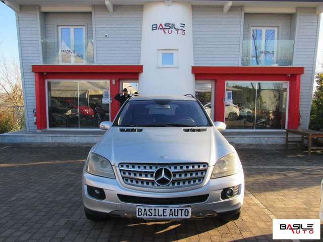 Mercedes-Benz ML 320