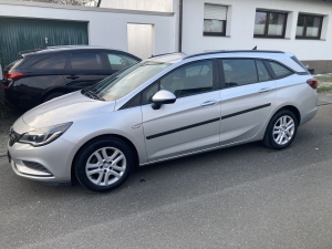 Opel Astra Klima Navi Temp.PDC ServiceNeu 1Hd GARANTIE