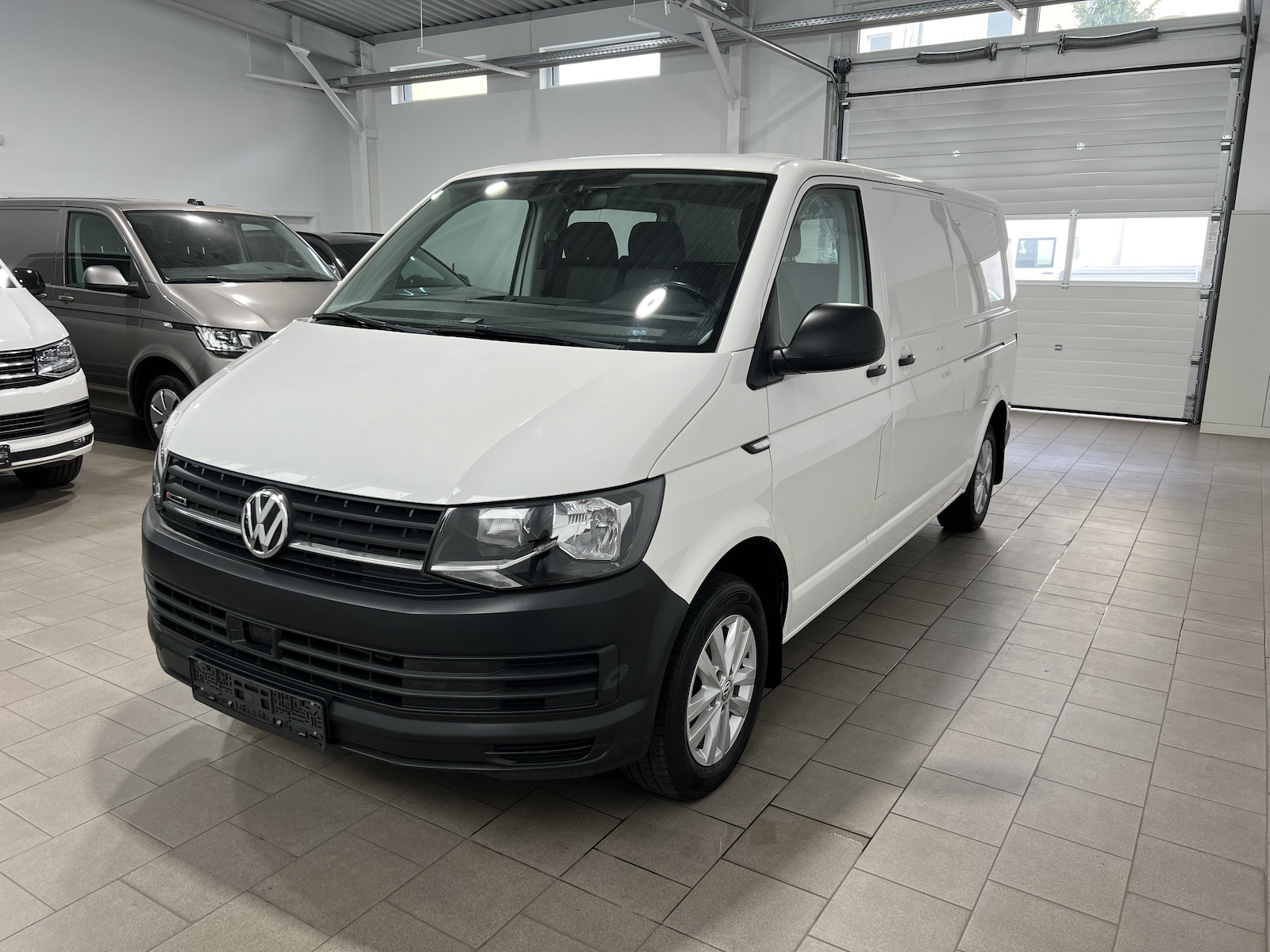 Volkswagen T6 Kasten,lang,4 Motion,2 Schiebet.,Standh.,AHK