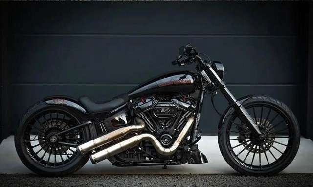 Harley Davidson Breakout 260er*KessTech*Airride*