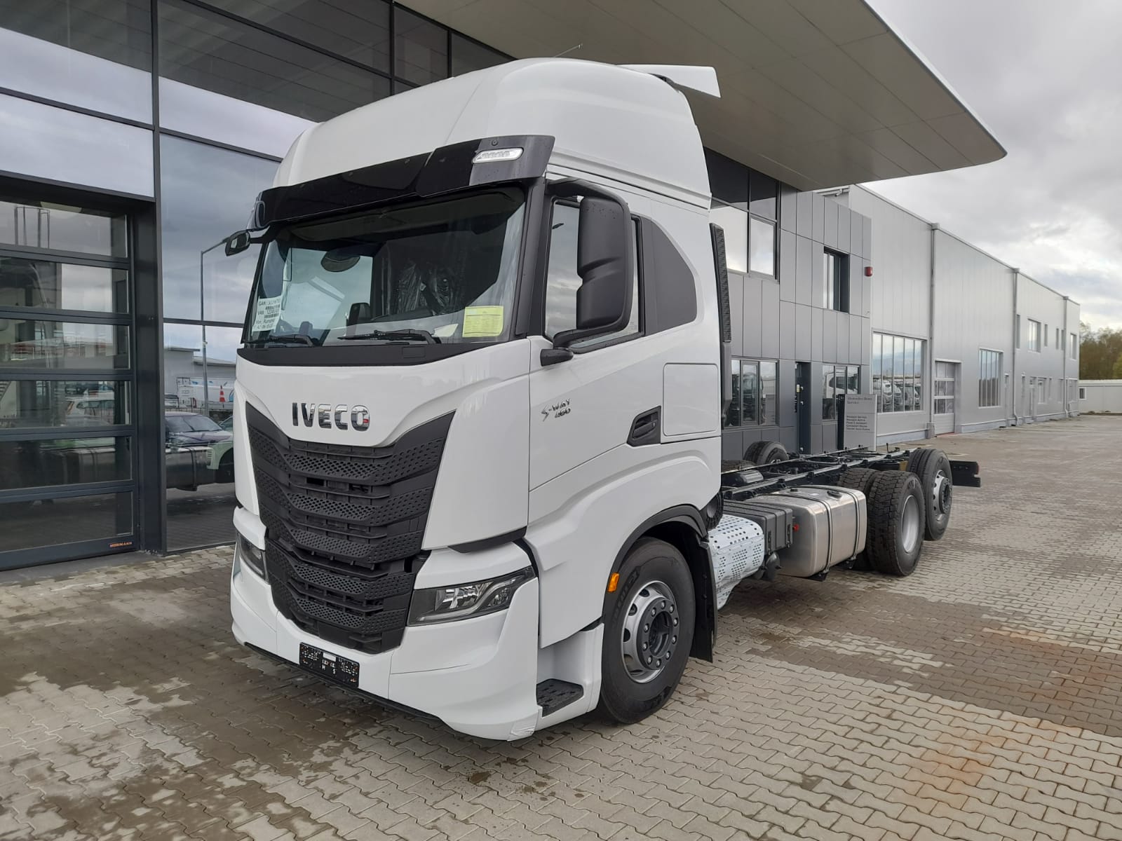 Iveco S-Way AS260S46Y/P-AERO+LIVING&COMFORT PACK