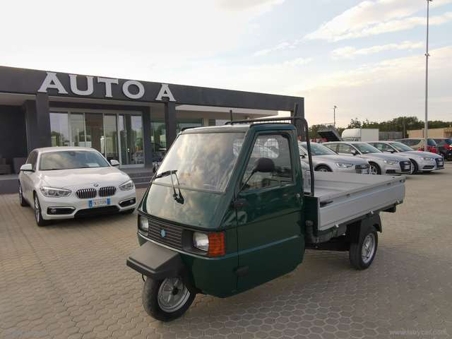 Piaggio APE