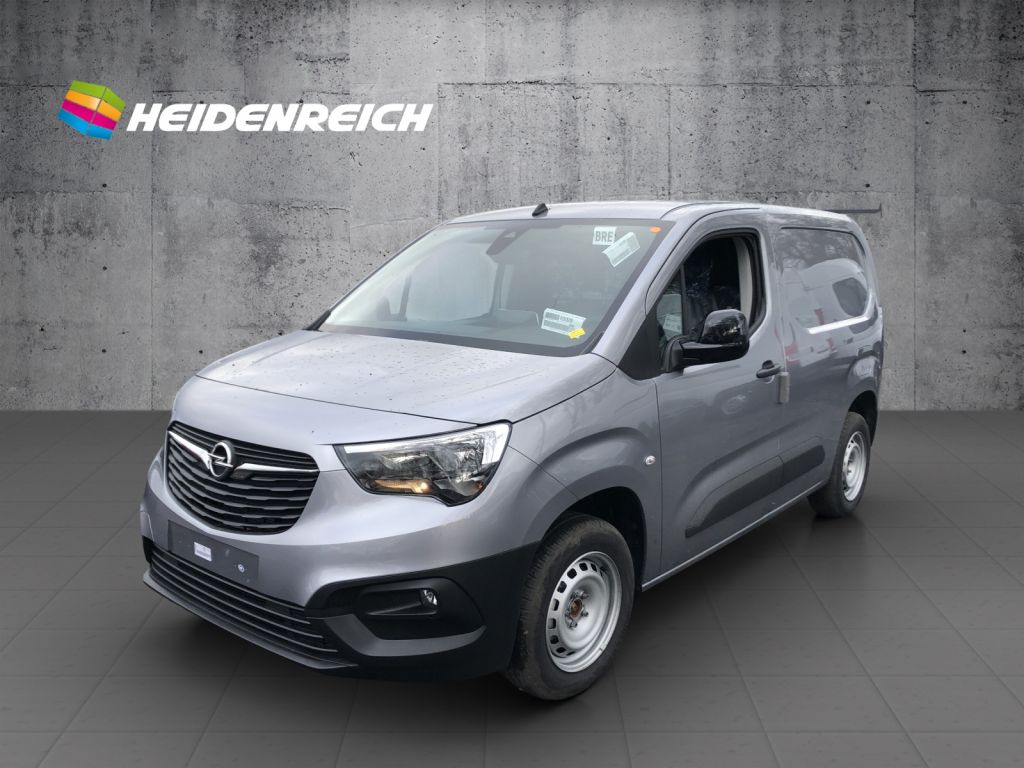 Opel Combo Cargo 1.5 D + AHK-Vorbereitung