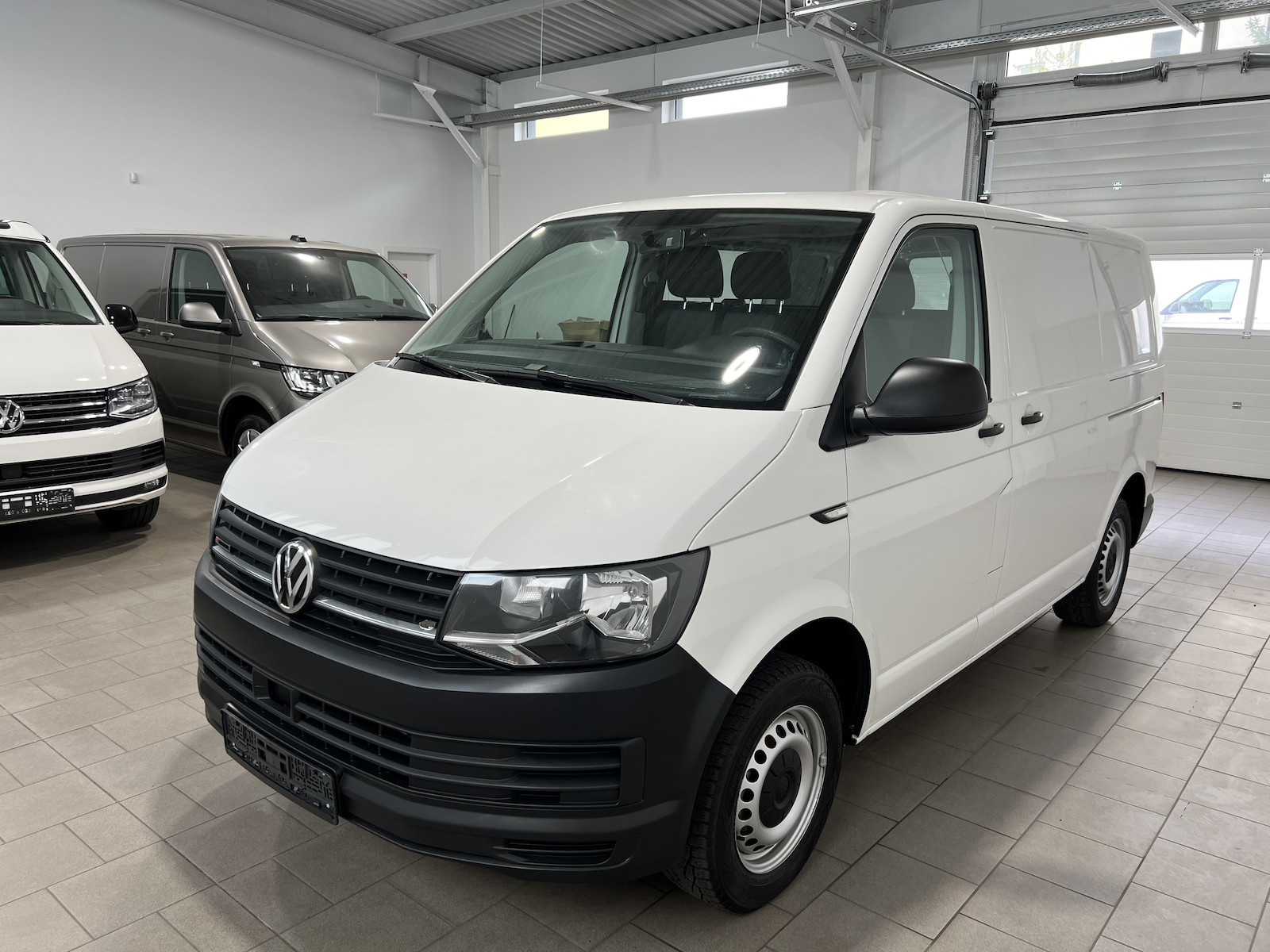 Volkswagen T6 Kasten,4 Motion,2 Schiebet.,AHK,Front Assist