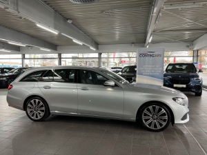 Mercedes-Benz E 350 d T 2x AVANTGARDE LED+Park mit KAM+19ZOLL