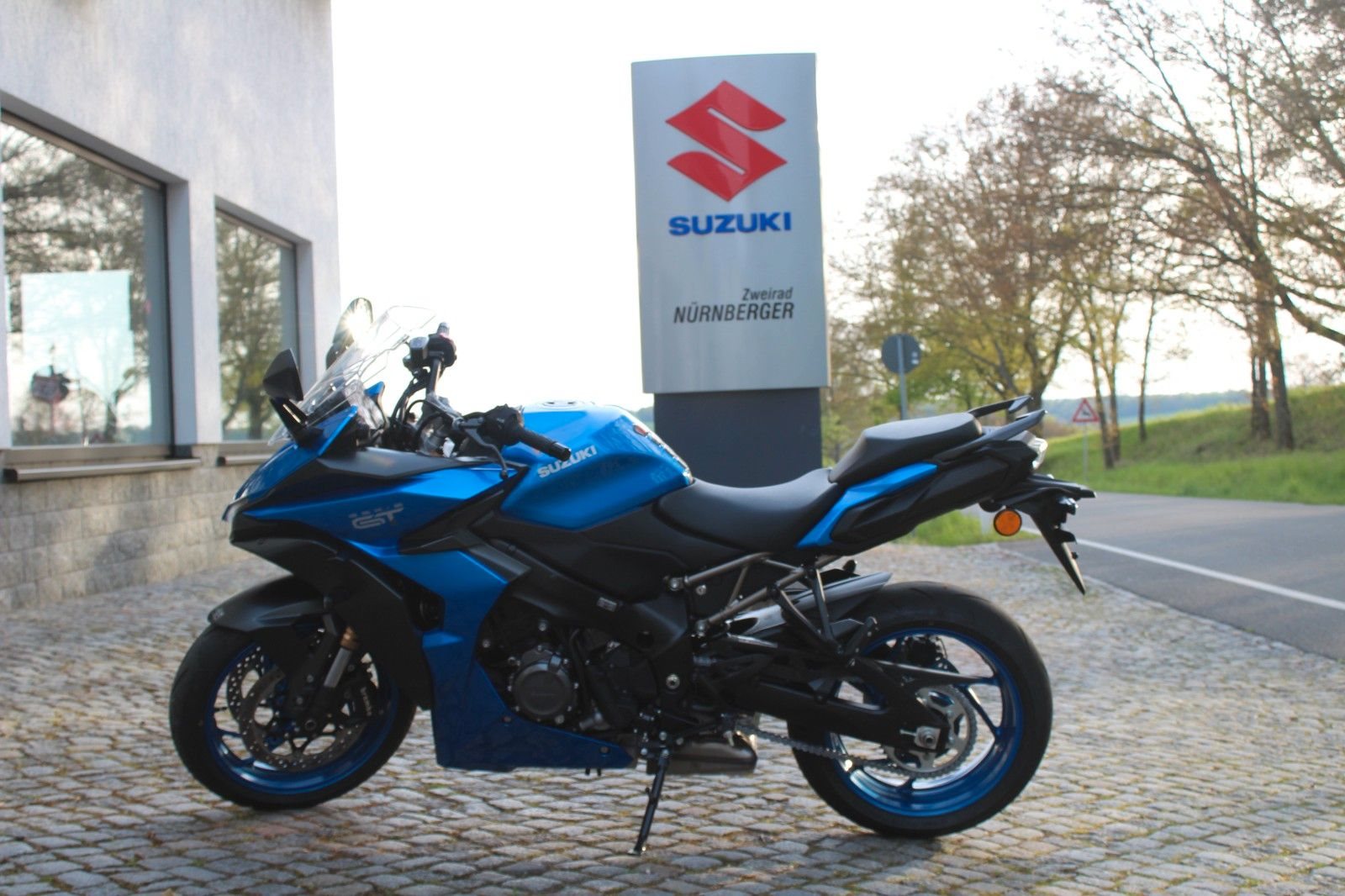 Suzuki GSX-S1000GT