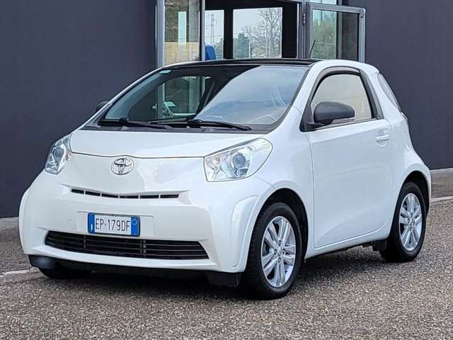 Toyota IQ