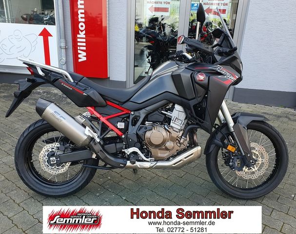 Honda CRF1100L Africa Twin mit SC-Project Auspuff