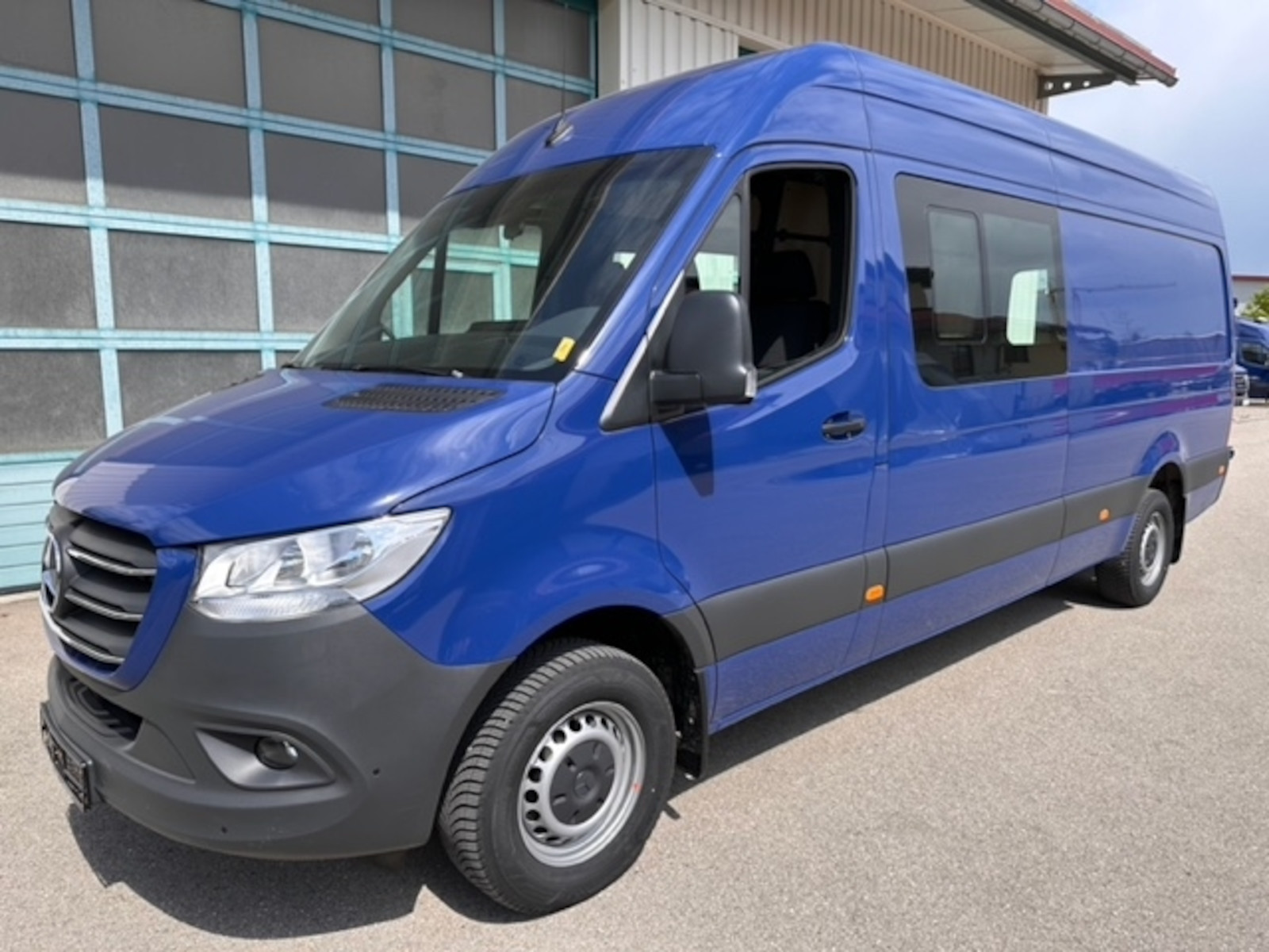 Mercedes-Benz Sprinter 319 CDI Automatik XL L3H2 Neu