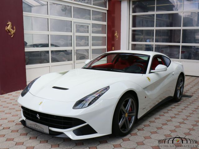 Ferrari F12