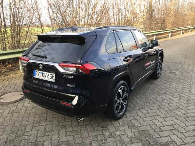 Suzuki Across
