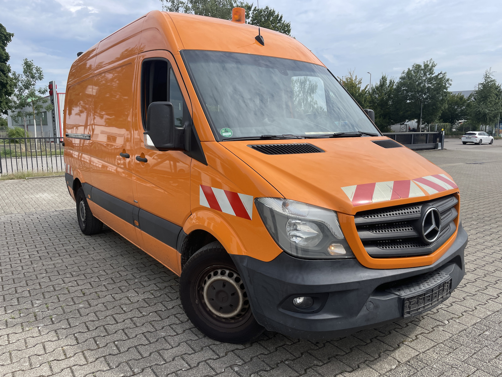 Mercedes-Benz 319 CDI Sprinter V6