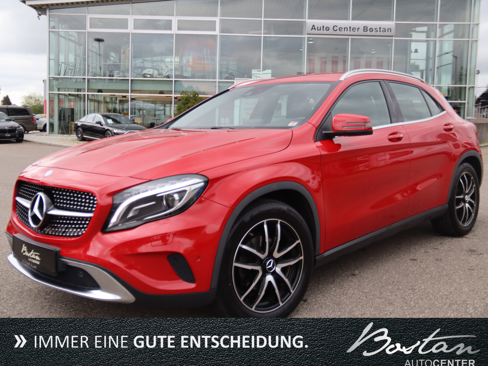 Mercedes-Benz GLA 200