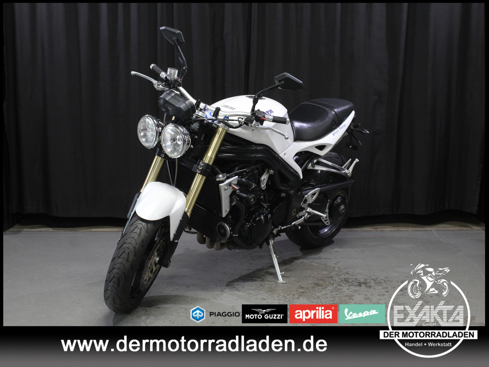 Triumph Speed Triple 1050 / VERSAND BUNDESWEIT