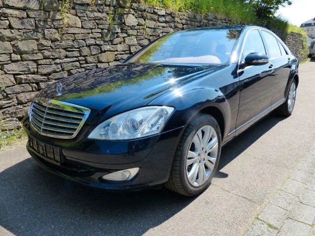 Mercedes-Benz S 500