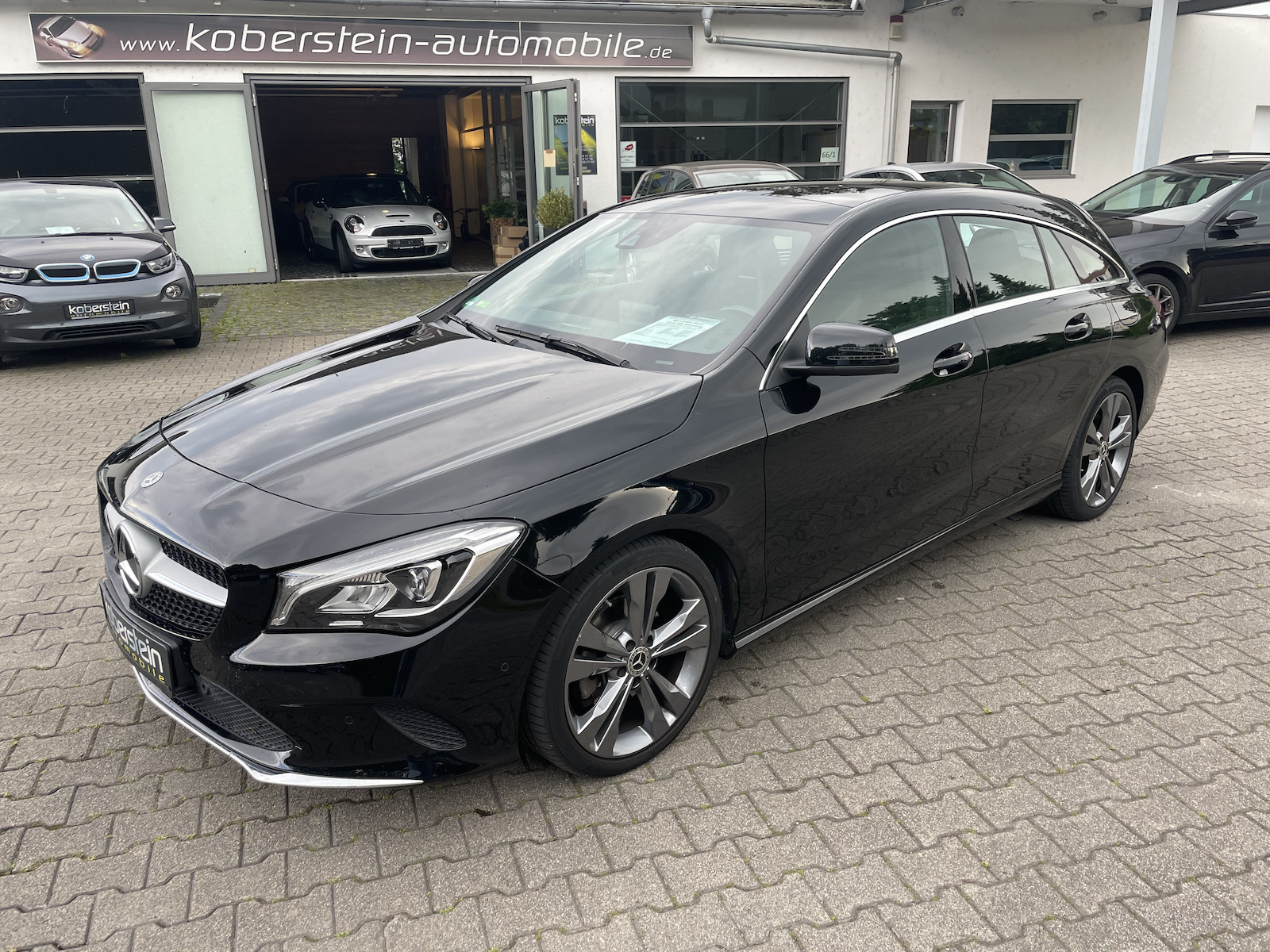 Mercedes-Benz CLA 220 Shooting Brake