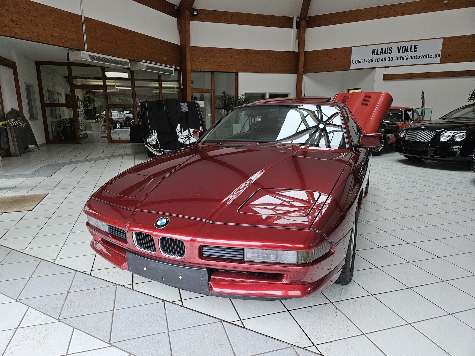 BMW 850