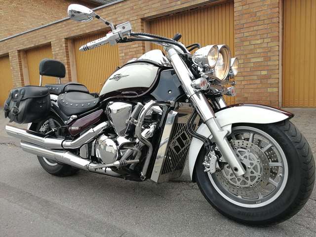 Suzuki VLR 1800 Intruder T Big Block/Sondermodell/3J Garantie inkl