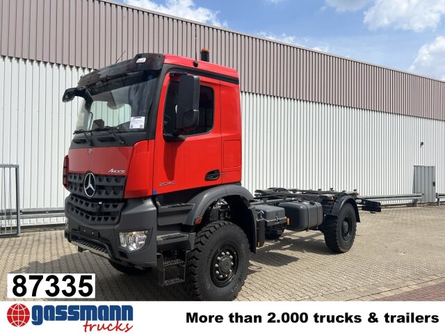 Mercedes-Benz Arocs 2040 AK 4x4, Grounder, Motorabtrieb