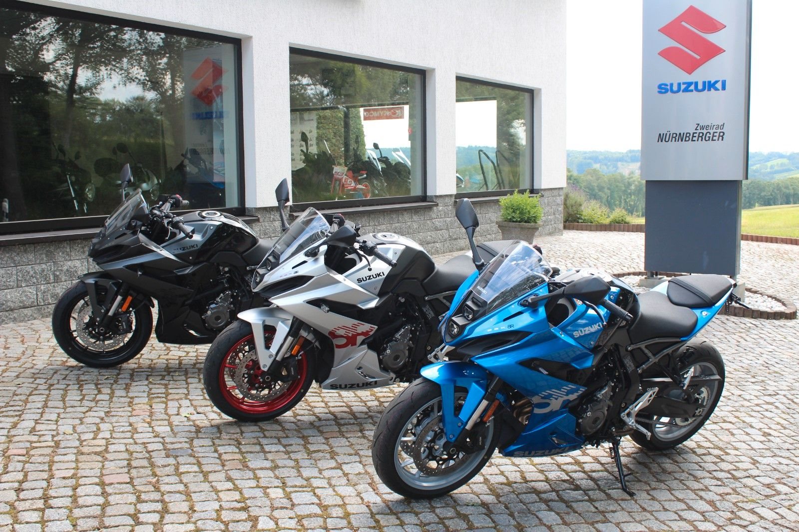 Suzuki GSX-8R