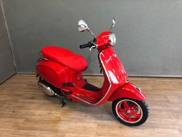 Vespa Primavera 125 E5 + RED-FACELIFT-HAUSPREIS !!!