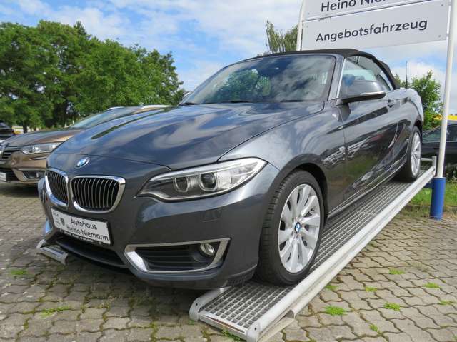 BMW 220