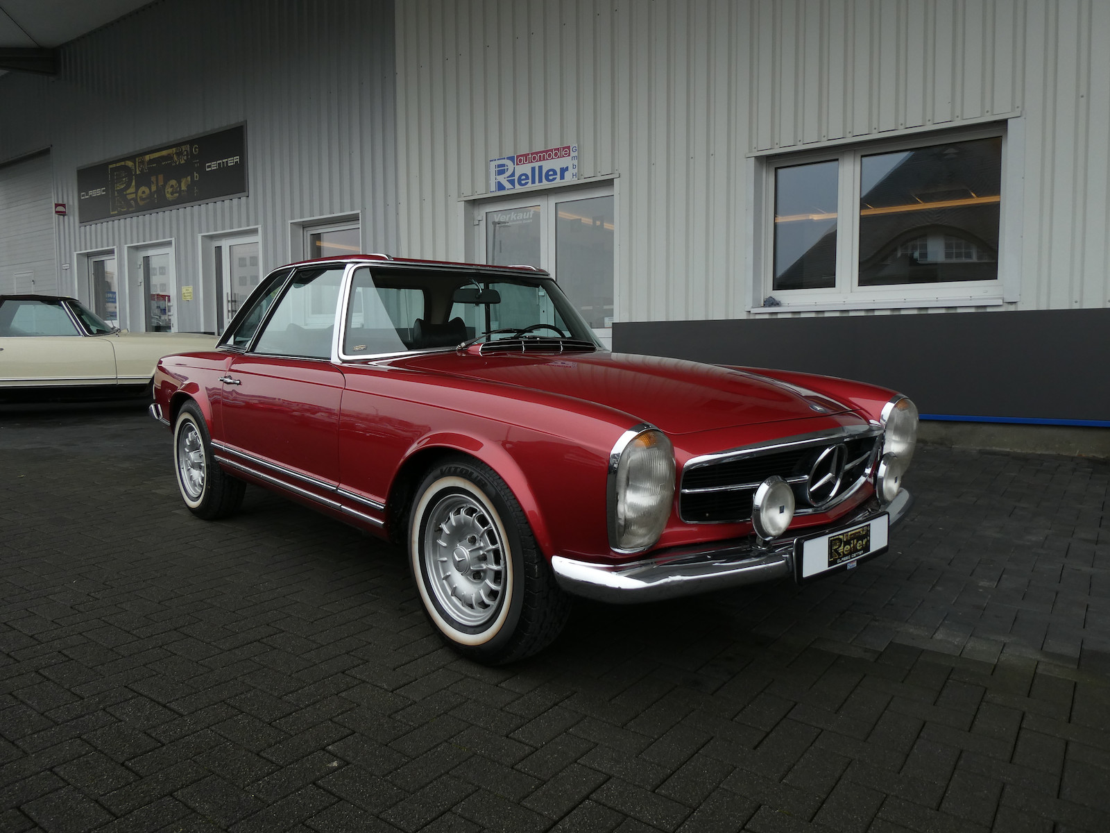 Mercedes-Benz 280