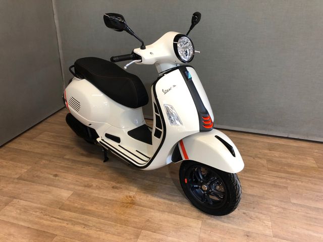 Vespa GTS 125 E5 SuperSport - HAUSPREISAKTION 2024