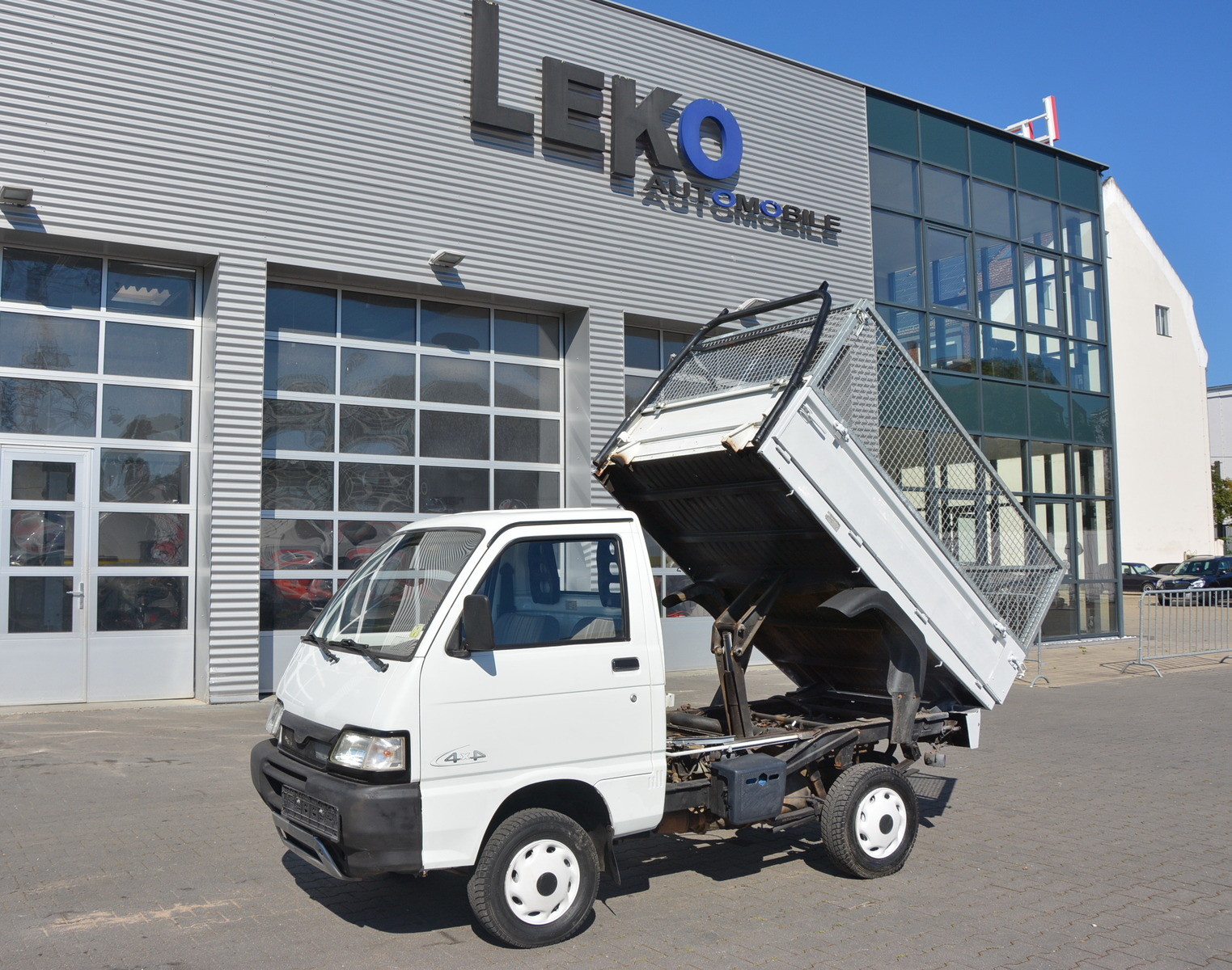 Piaggio Porter Pfau S85 4x4 Allradkipper