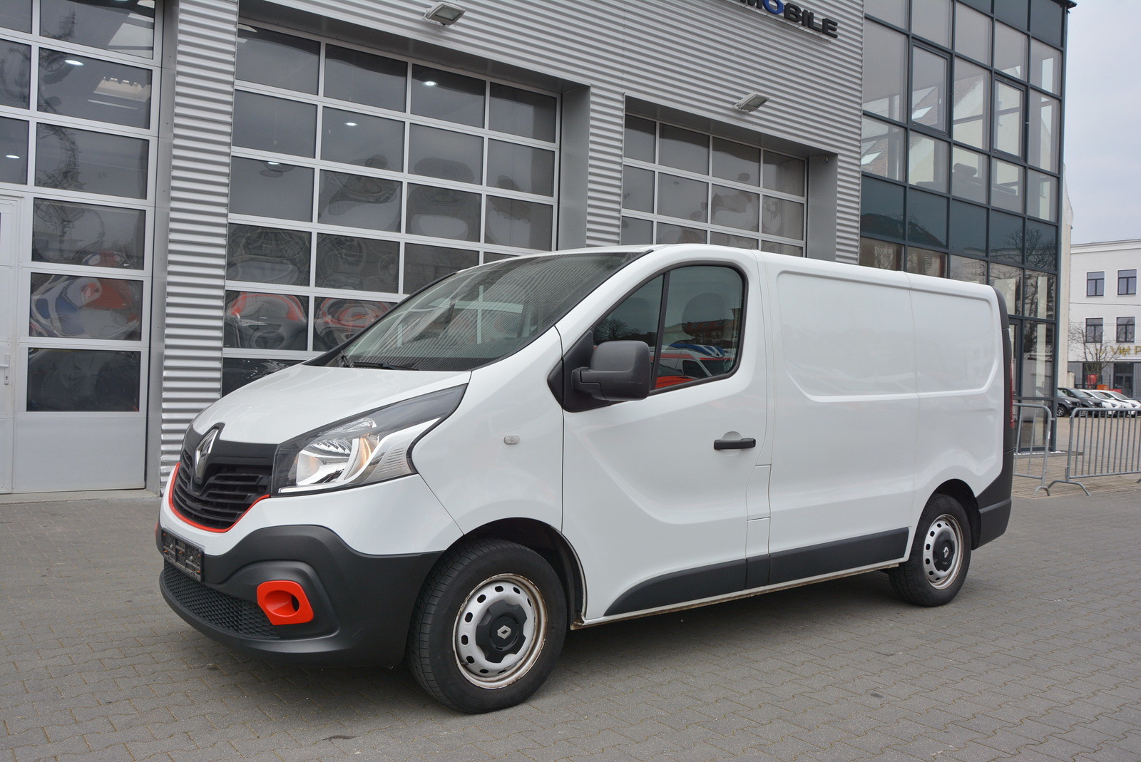 Renault Trafic dCi 95 Klimaautomatik / Navi/Euro 6