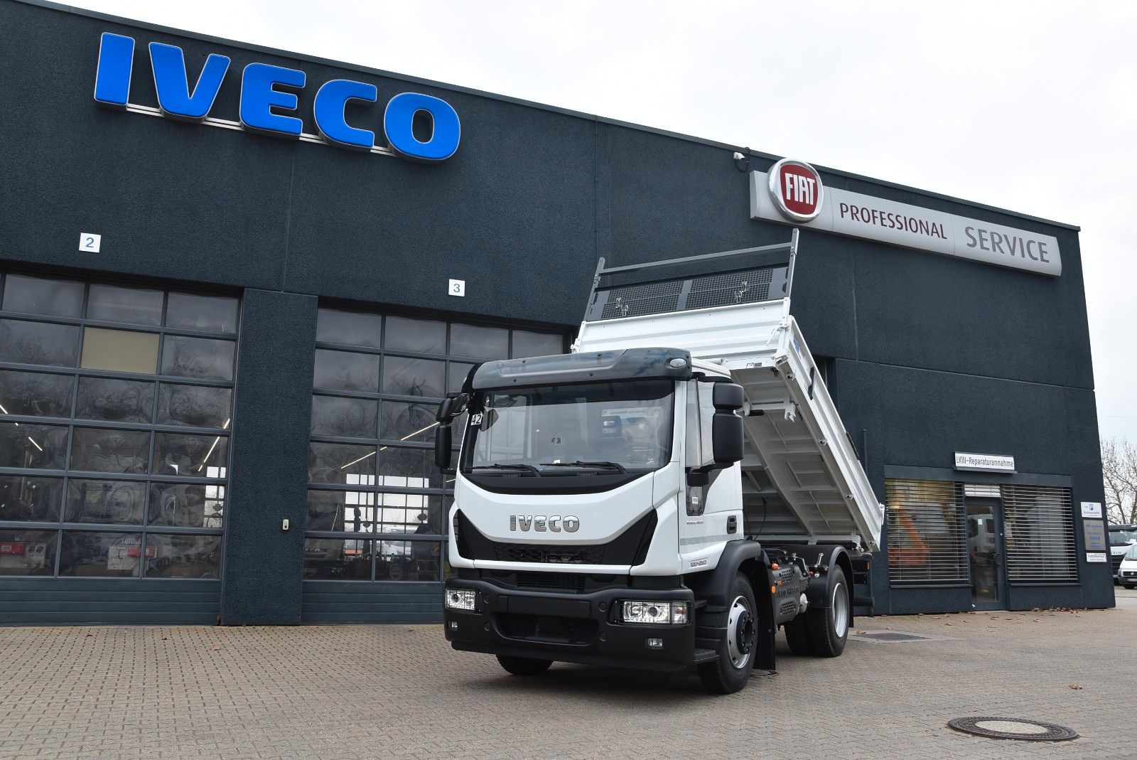 Iveco Eurocargo 120E28K Kipper MEILLER 2xAHK Kl sofort