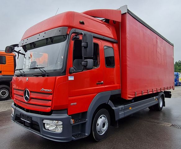 Mercedes-Benz 818 L Atego BigSpace 6-Sitzer / 2 Liegen AHK