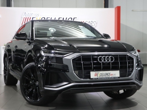 Audi Q8 55 TFSI E QUATTRO S-LINE / VIRTUAL COCKPIT /