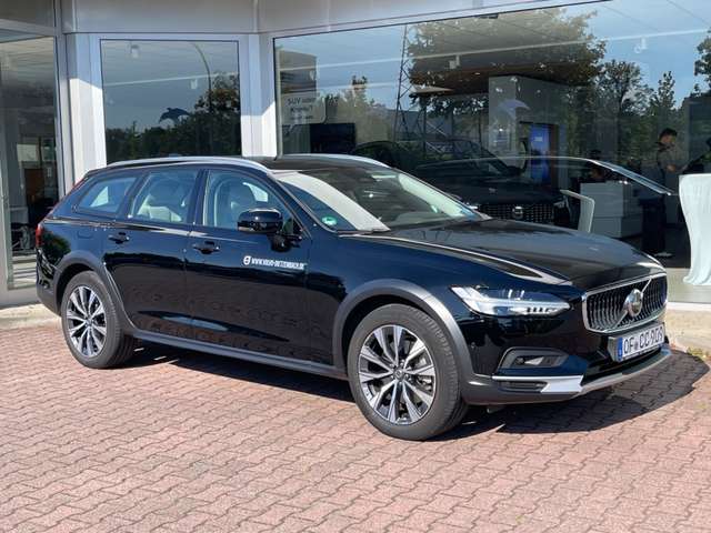 Volvo V90 Cross Country